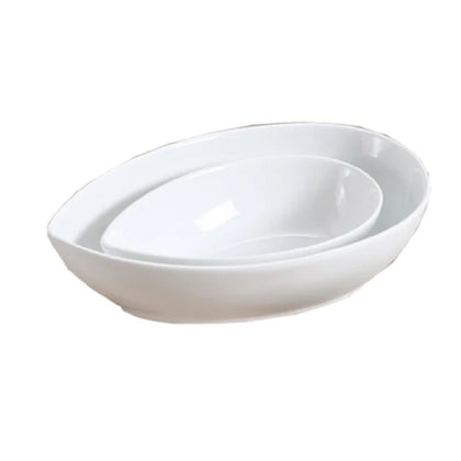 This bowl features a distinctive water drop geometric shape that enhances presentation. Made from durable porcelain, this bowl is both dishwasher, oven, and microwave safe, making it suitable for busy kitchens requiring reliable and hygienic dishware. Its standardized size and material quality support consistent service in institutional kitchens, restaurants, and catering operations, ensuring durability and ease of cleaning. Elevate your dining experience with the EcoQuality restaurant dinnerware.