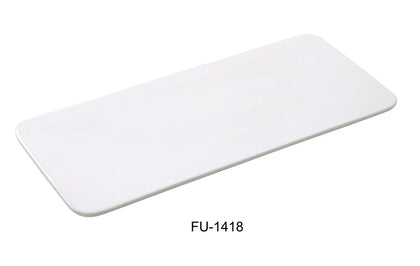 This rectangular plate combines structural strength with ease of maintenance. Its oven, microwave, and dishwasher-safe properties meet industry standards for restaurant, catering, and institutional use, supporting consistent presentation and efficient workflow in busy kitchens. Ideal for displaying appetizers, entrees, or desserts, the Fuji Display Plate enhances food aesthetics while ensuring reliable performance in daily operations.