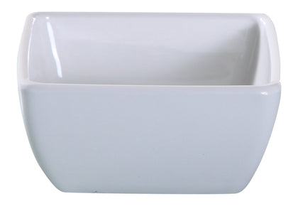This square bowl from the Venice collection combines elegant design with durable melamine construction. Its pristine white finish enhances any table setting, while the 6 Oz capacity is perfect for serving sauces, dips, or small portions. Lightweight and resistant to breakage, it’s ideal for both everyday use and special occasions allowing you to elevate your dining experience with these high quality affordable restaurant dinnerware.