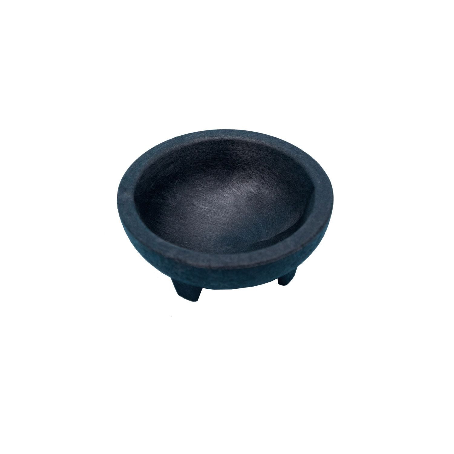 56 oz plastic molcajete salsa bowl with rustic design, lightweight and break-resistant. Great for serving large portions of guacamole, dips, or appetizers. Packed 12 per case for foodservice use.