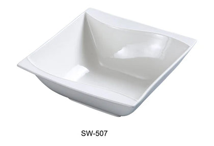 This bowl features an elegant square shape with a 