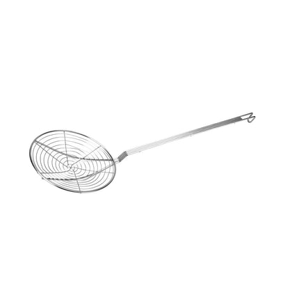 7-inch diameter wire spiral skimmer with nickel plated finish, long handle for safe handling, corrosion-resistant and durable. Ideal for commercial kitchens, packed 48 each per case.