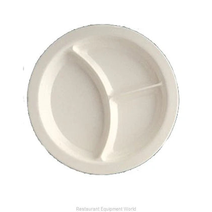EcoQuality 3-Compartment Plate w/ Deep Beveled Foot is made from extra heavy-duty melamine, this plate is built to last, making it a perfect addition to your restaurant or home kitchen. The deep beveled foot adds an elegant touch to the design, while the dishwasher-safe feature makes cleaning up a breeze. Elevate your dining experience with these high quality affordable restaurant dinnerware.