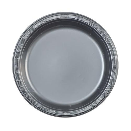 Silver plastic plates in 7