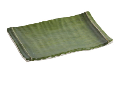 Yanco Rectangular Plate BA-308 It is made from durable and reliable melamine material, which makes the plate look like ceramics. You can use this stylish plate to serve any dish you want. For example, you can use it for presenting cakes, appetizers or serving hot meals. The Bamboo collection has an elegant and stylish design. Performed in classic green color and natural bamboo look design, it will perfectly fit any restaurant environment. 