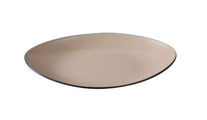 This Deep Oval Plate delivers a balance of strength and style with its durable melamine construction and distinctive brushed texture. Designed in clay and black tones, this plate adds visual depth to any tabletop presentation. Ideal for appetizers, desserts, or small entrées, it suits a variety of settings from restaurants to banquets. Ideal for restaurants, cafes, and home use allowing you to elevate your dining experience.