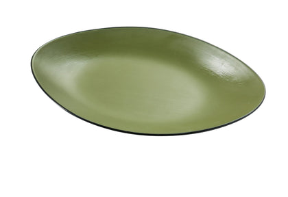 This Deep Oval Plate is a versatile and stylish addition to any kitchen or dining space. Featuring a sleek green finish, this durable serving bowl is perfect for presenting salads, pasta, or snacks at your next gathering. Crafted from high-quality materials, it combines functionality with modern aesthetics, making it an ideal choice for both everyday use and special occasions. Ideal for restaurants, cafes, and home use allowing you to elevate your dining experience.