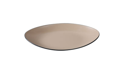 This Deep Oval Plate delivers a balance of strength and style with its durable melamine construction and distinctive brushed texture. Designed in clay and black tones, this plate adds visual depth to any tabletop presentation. Ideal for appetizers, desserts, or small entrées, it suits a variety of settings from restaurants to banquets allowing you to elevate your dining experience.