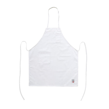 Chef’s Pride full-length white bib apron with pocket, durable and easy-care, adjustable neck strap, and comfortable fit—ideal for chefs, bakers, and professional kitchen use.