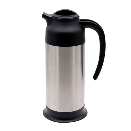 24oz creamer with stainless steel lined interior, easy-pour spout, and stain-resistant construction for reliable milk and cream service in restaurants, cafes, and catering stations.