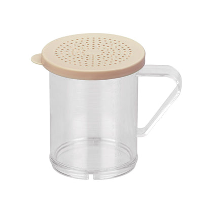 Durable 10oz polycarbonate dredge with beige 1mm lid, break-resistant, clear body, easy to clean, for commercial kitchens and seasoning use, packed 48 sets per case for efficient prep.