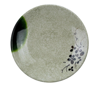 Yanco Round Plate HO-1708 Made from durable and dishwasher safe melamine, this plate is designed to withstand daily use and is perfect for both indoor and outdoor dining. The Honda Plate features a classic design that is both timeless and versatile. Its simple yet elegant look makes it suitable for any occasion, whether it's a casual family meal or a formal dinner party. Its sturdy construction ensures that it can handle even the heartiest of meals, while still maintaining its pristine appearance. 