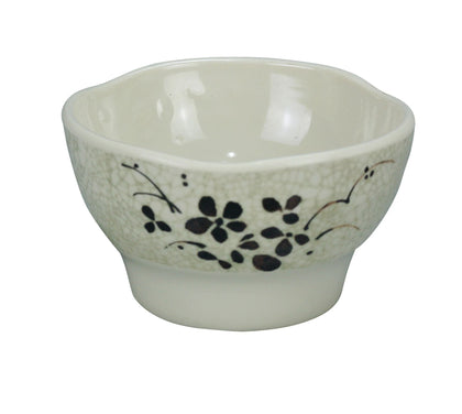 Yanco Rice Bowl HO-3706 is a great and affordable restaurant tableware. It is made from durable and reliable melamine material, which makes the bowl look like ceramics. You can use these unique round bowls to serve such dishes like rice, miso soup, noodles or salads. Thanks to the elegant Honda collection style, the bowl will perfectly fit any food-serving establishment design.