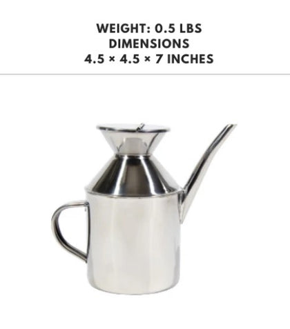 48-ounce handled stainless steel sauce dispenser, perfect for precise and controlled pouring of sauces and condiments.



