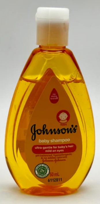 Alt text: Johnson’s Baby Shampoo, 50ml (3.5oz) bottle, gentle tear-free formula for babies’ delicate hair and scalp.