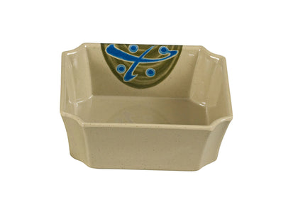 Yanco Square Side Dish JP-5149  is a perfect solution for those who look for reliable and affordable tableware for their food-serving establishment. This dish is ideal for serving dips, sauces, and spices. Made from melamine material, it is popular for being reliable and having an unbreakable structure. The stylish Japanese collection design will perfectly fit any of the establishments' interiors. It can be used in restaurants, catered events, outdoor dining areas, diners, cafes, and even hotels. 