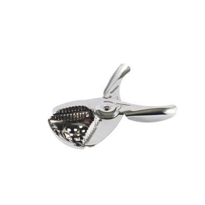 6-inch stainless steel juice strainer with fine mesh for efficient pulp and seed filtering, rust-resistant and durable; packed 144 each per case for commercial juice bars and kitchens.