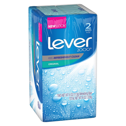 Lever 2000 Original Refreshing Bar Soap delivers a clean you can feel with a scent that leaves you feeling fresh all day. Each bar is formulated with aloe and cucumber to gently cleanse and hydrate the skin, making it ideal for use on both the face and body. With its light, invigorating fragrance and residue-free rinse, this soap is a reliable choice for everyday use by the whole family.