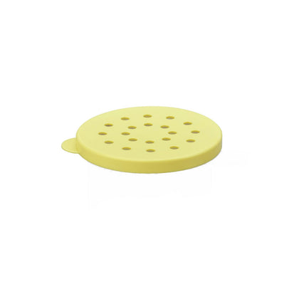 Durable yellow 4mm polycarbonate lid for PDRG series dredges, color-coded for easy identification, break-resistant, easy to clean, packed 144 per case for commercial kitchen use.