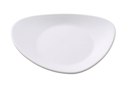 Yanco Triangle Plate MO-110 It is made from durable and reliable melamine material, which makes the plate look like ceramics. You can use this stylish plate to serve any dish you want. For example, you can use it for rice, noodles, appetizers or hot meals. The Moderne collection has an elegant and stylish design. Performed in white color, it will perfectly fit any restaurant environment. 