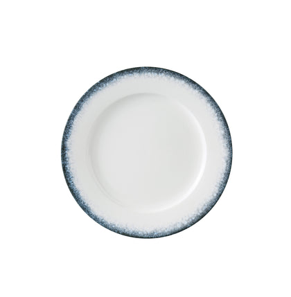 Yanco Bread Plate MR-107 brings a refined touch to table service with its compact design and bold midnight blue rim. Ideal for serving bread, butter, or small bites, this 7 1/4