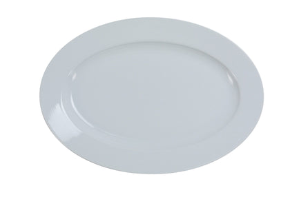 EcoQuality Platter PA-210 is an elegant and durable choice for presenting assorted dishes and main courses. Made from high-quality porcelain, this platter features a sleek oval design with a smooth surface and a bright white finish that enhances food presentation. Its scratch- and chip-resistant construction ensures long-lasting use, making it ideal for catering businesses, buffet bars, and upscale dining establishments. 