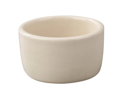 EcoQuality Pipkin PIP-2 is a compact yet stylish addition to any restaurant, café, or catering setup. Designed for serving condiments, dressings, and salsas, this pipkin features a sleek, smooth surface that enhances food presentation. Its durable porcelain construction ensures resistance to chipping and scratching, making it a long-lasting serveware option for busy establishments.