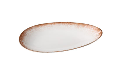Yanco Deep Oval Plate PR-311 blends rustic elegance with versatile functionality, featuring an earthy brown rim and a clean white interior. With its deeper profile, this plate is ideal for serving hearty entrees, pasta dishes, or generously portioned platters. Part of the Porto collection, it combines artisanal charm with the strength of durable porcelain, making it a reliable and stylish choice for restaurants, bistros, and catered events.