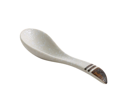 Yanco Spoon RO-7001 is crafted from high-quality porcelain, offering a durable and elegant addition to any tableware collection. Designed for versatility, it is ideal for serving soups, desserts, and appetizers. Its smooth glazed finish and clean white design make it a perfect fit for fine-dining restaurants, catered events, and hotels. Lightweight yet sturdy, this spoon is easy to handle and clean. For added convenience, it is dishwasher, oven, and microwave safe. 