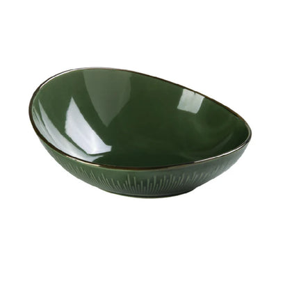 This Sheer Bowl combines functional design with durability, making it ideal for medium-volume foodservice operations. Its glazed porcelain surface simplifies cleaning and resists staining, while its precise dimensions ensure compatibility with standard serving and storage setups. The bowl’s material grade and support frequent dishwasher cycles, and its size accommodates various plating and presentation styles in professional kitchens. Designed for steady daily use, it enhances operational efficiency.