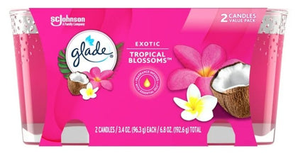 Glade Candle Tropical Blossoms, 3.4oz – scented candle with exotic floral and fruity fragrance in a decorative glass jar.