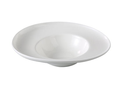 Yanco Dessert Plate VS-609 is a beautifully crafted piece designed to elevate your dessert presentations. Made from fully glazed porcelain with a durable magnesia body, this bone white plate combines sophistication with reliability, making it perfect for fine dining and upscale events.