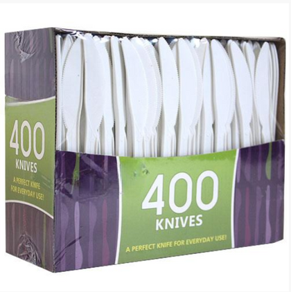 White PP Knives, boxed for convenient use, durable disposable knives ideal for cutting and serving meals at events, parties, or daily dining. Made from strong polypropylene for reliable performance.