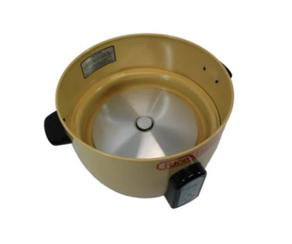 High-capacity 25-cup RiceMaster rice cooker for efficient rice preparation.