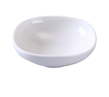 Yanco Sauce Dish SI-505 is a refined and practical addition to any food-serving establishment. Crafted from high-quality porcelain with a smooth white glaze, this 4.5-inch dish is designed for serving dips, sauces, and small desserts. Its elegant round shape and Siena collection design make it a perfect fit for restaurants, catered events, and upscale dining settings. Durable and resistant to temperature changes, this dish ensures long-lasting performance. 
